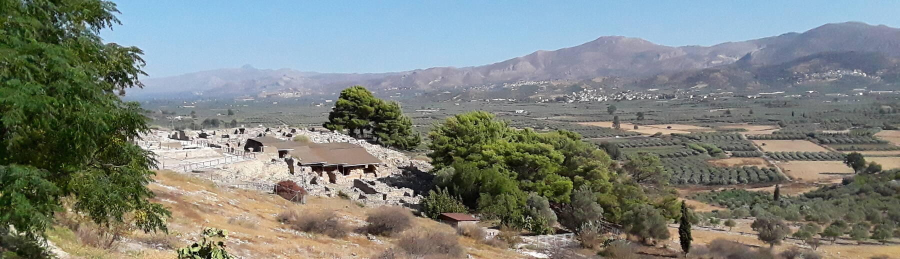 The Phaistos palace on its outcropping above the Messara plain.