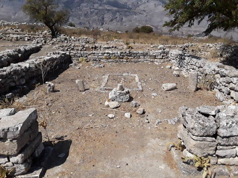 Archaic Period temples on the Rizinia akropolis.