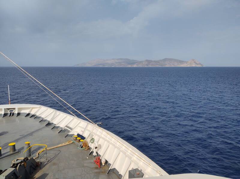 Ferry from Ios to Folegandros approaching Sikinos.