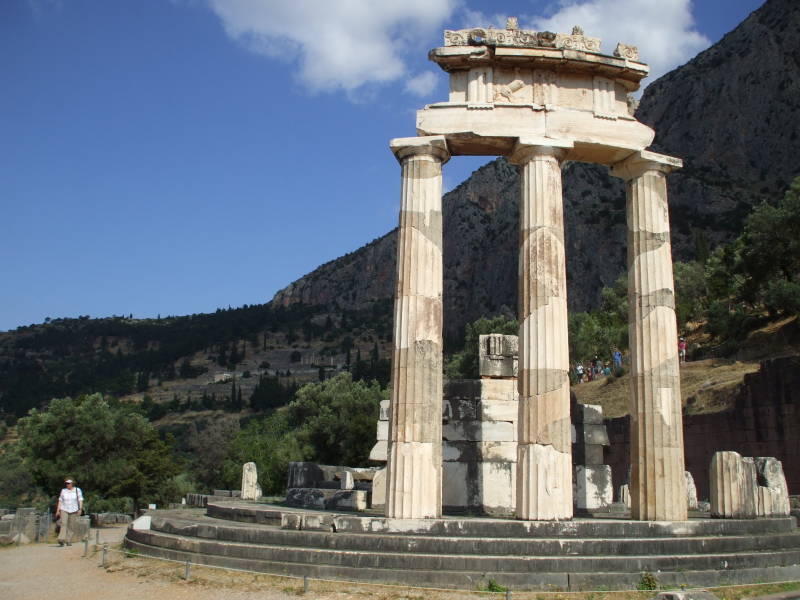 The temples of Delphi could be seen from the Tholos.