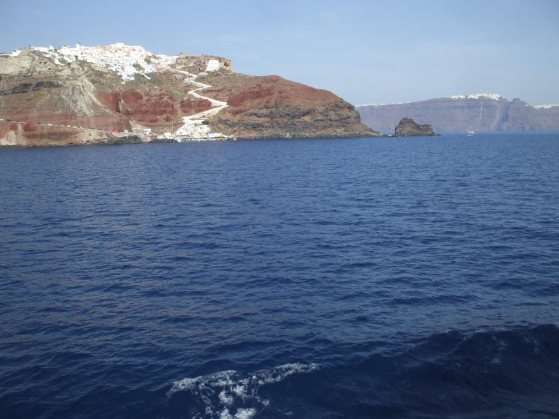 Arriving in Santorini harbor, passing Oia on the ferry.