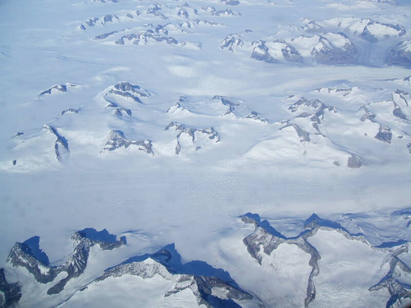 View of Greenland from on board Air Canada flight 857 from London Heathrow to Toronto, 20 September 2006.  Airbus 330 seat 41K, climbed to FL 400 in second half of flight.