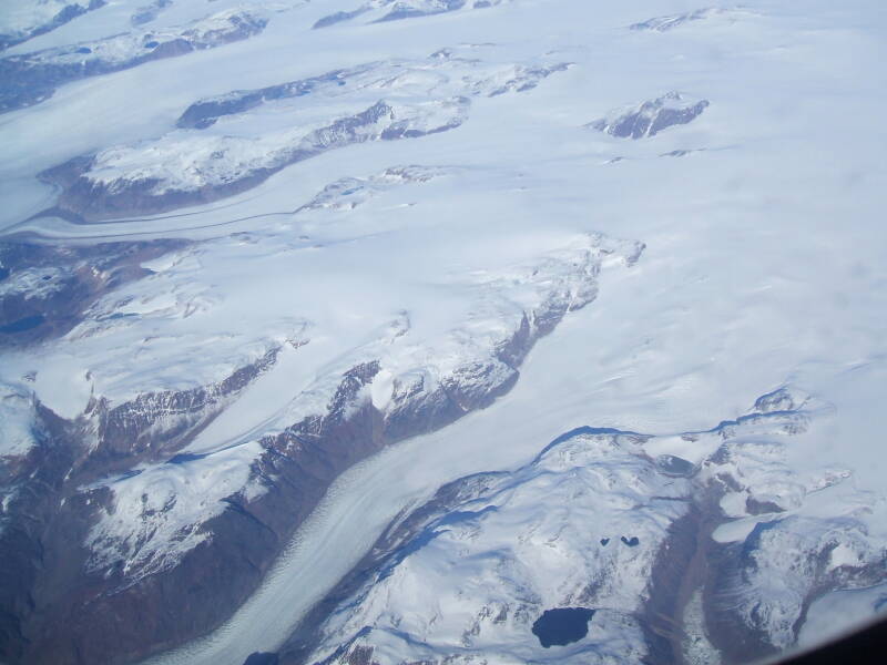 View of Greenland from on board Air Canada flight 857 from London Heathrow to Toronto, 20 September 2006.  Airbus 330 seat 41K, climbed to FL 400 in second half of flight.