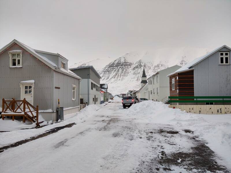 The town of Ólafsfjörður.