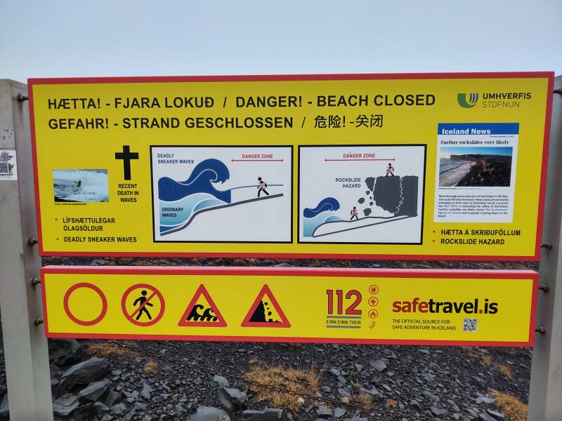Warning sign at Dyrhólaey near Vík.