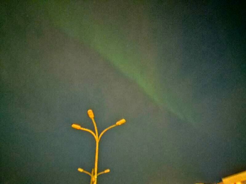 Aurora over Höfn 2021-12-19 21:45:52.