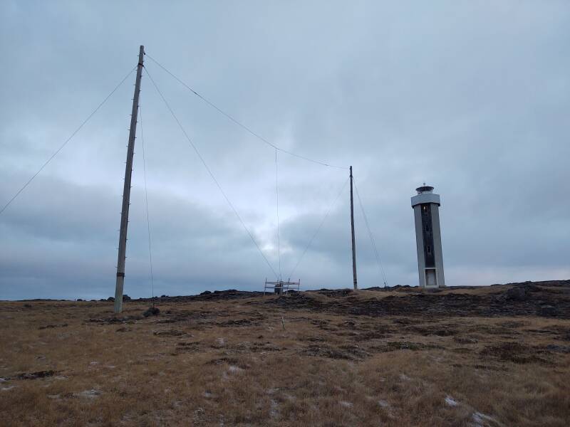 Streitishviti lighthouse and HF antenna south of Breiðdalsvík.