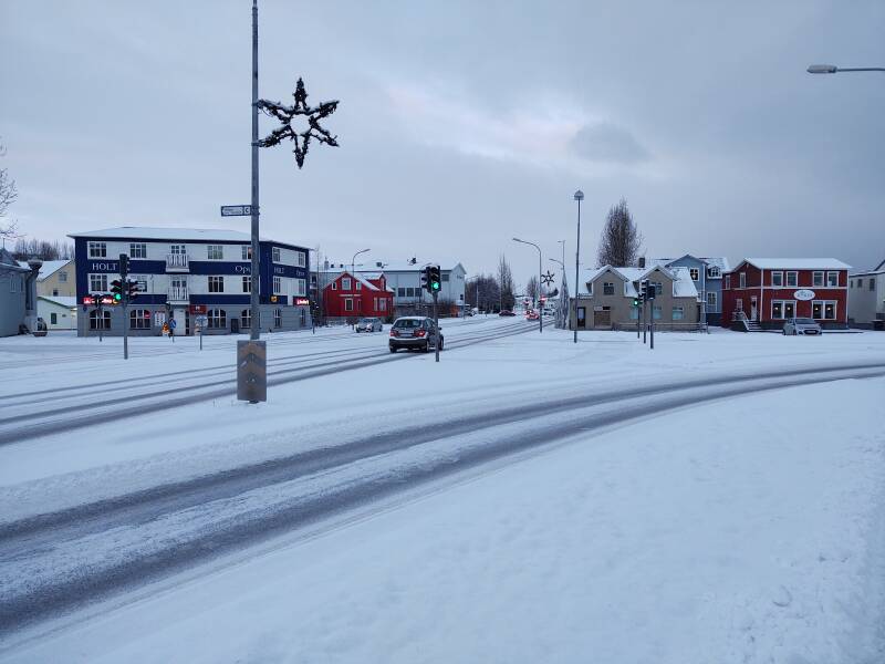 Stoplights #2 and #3 in Akureyri.