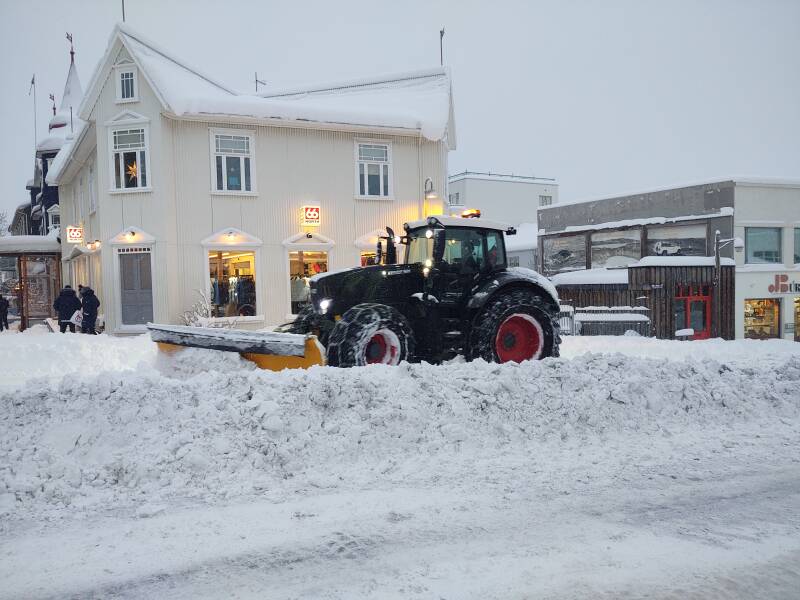 Tractor clearing snow in Akureyri.