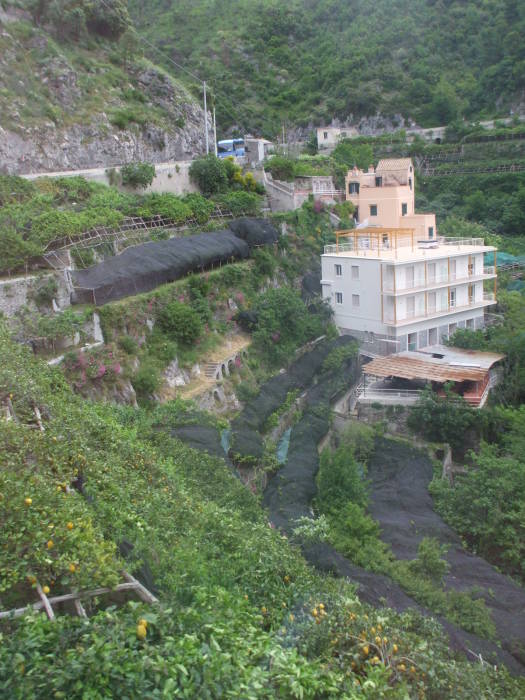 The narrow twisting road along the Amalfitani Coast.