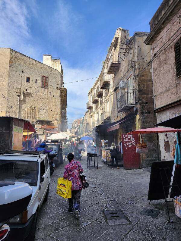 Entering the souq.