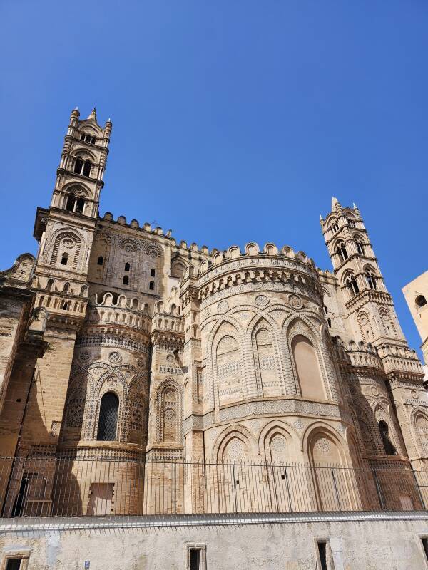 Three apses and two towers on the east end.