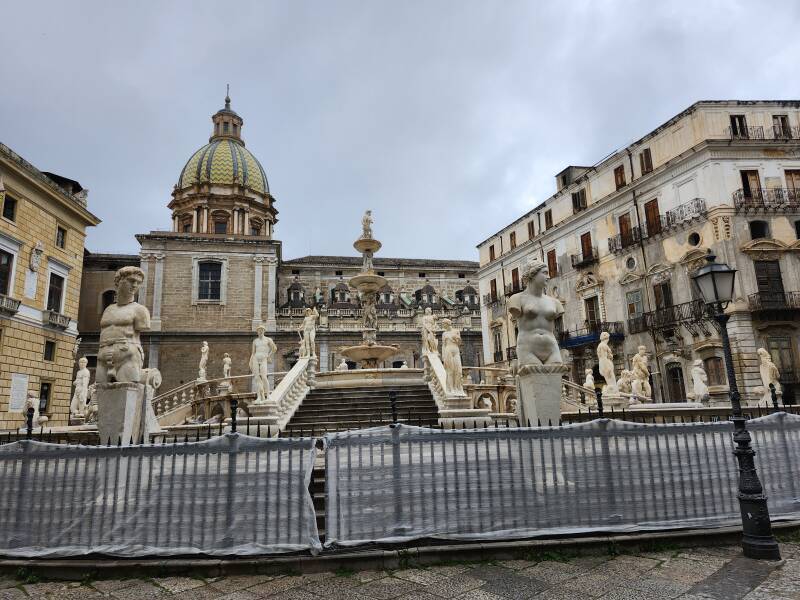 Fountain of Shame in Palermo.