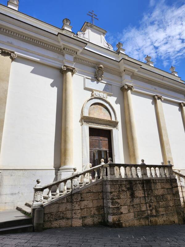 Façade of Salerno duomo.