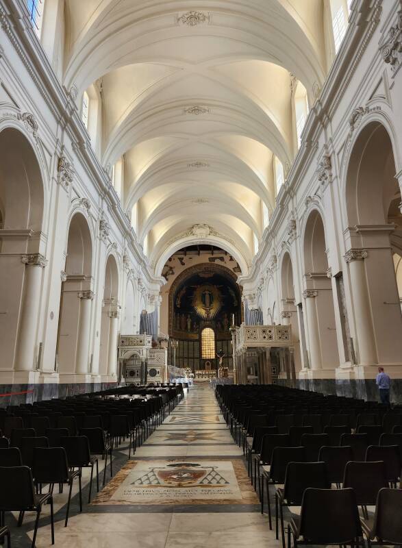 Nave of Salerno duomo.