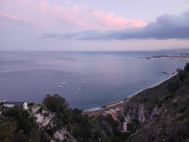 View out to sea at 20:18.