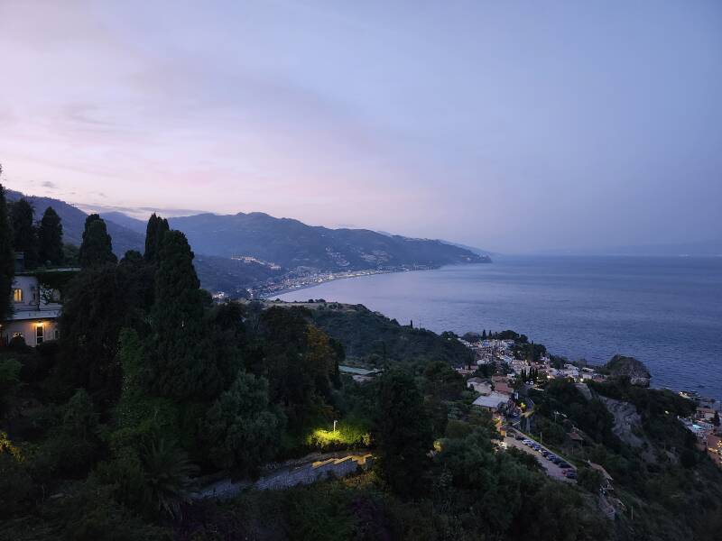 View north from the vantage point at 20:26.