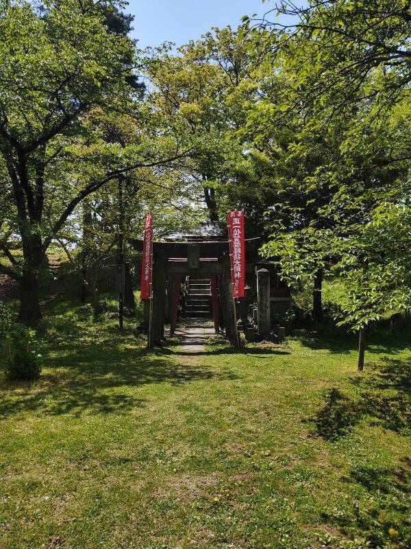 Torii of Shintō shrine at Tsuruga Castle in Aizu-Wakamatsu.