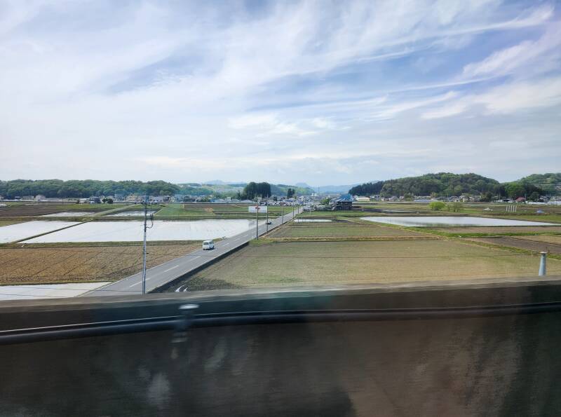 Shinkansen from Tōkyō to Aomori.