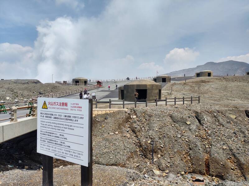 Warning sign about volcanic gas at summit of Naka-dake.