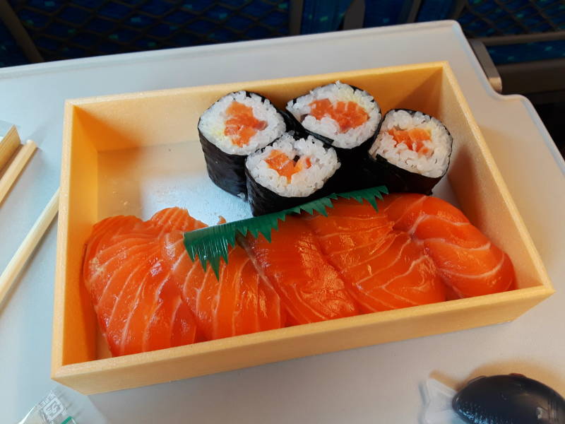 Sushi lunch on board the Shinkansen.