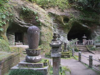 Tōkei-ji, near Kamakura-kita