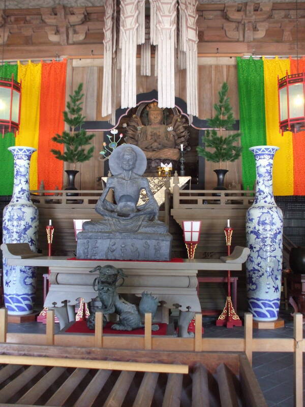 Altar in the Dharma Hall at Zen Buddhist temple Kenchō-ji at Yamanouchi near Kamakura.