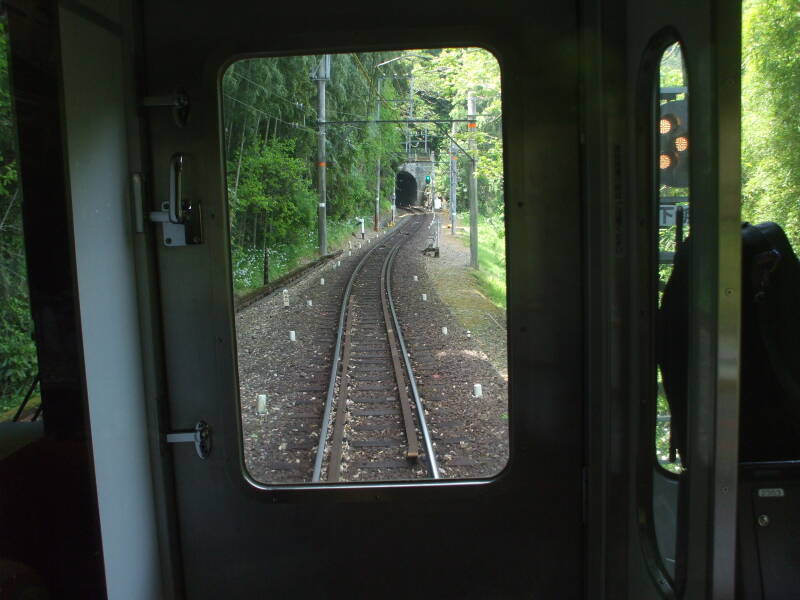 Approaching a tunnel in the train ascending from Hashimoto to Gokurakubashi Station and Kōya-san.