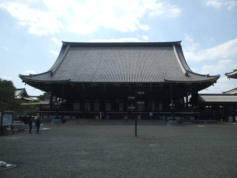 Amida hall at Higashi Hongan-ji