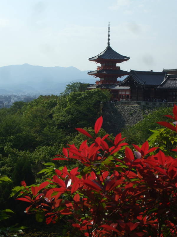 Pagoda and view over Kyōto at Kiyomizu-dera.