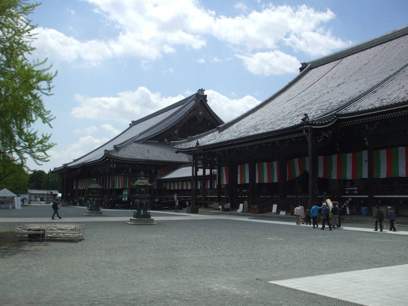 Amida-dō and Goei-dō, or Buddha Hall and Founder's Hall at Nishi Hongan-ji