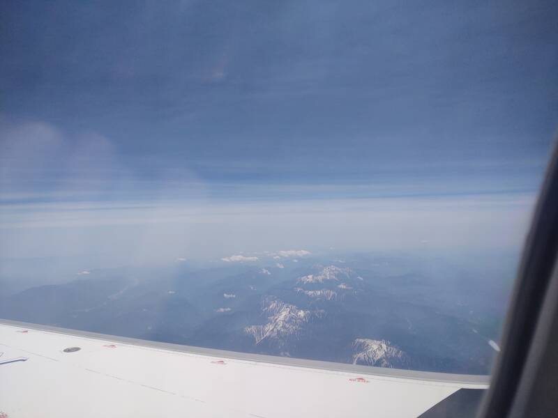 Central mountains seen from Sendai-Ōsaka flight.