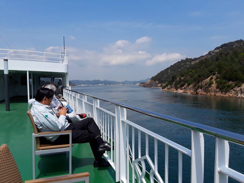 Ferry from Miyanoura on Naoshima to Uno.