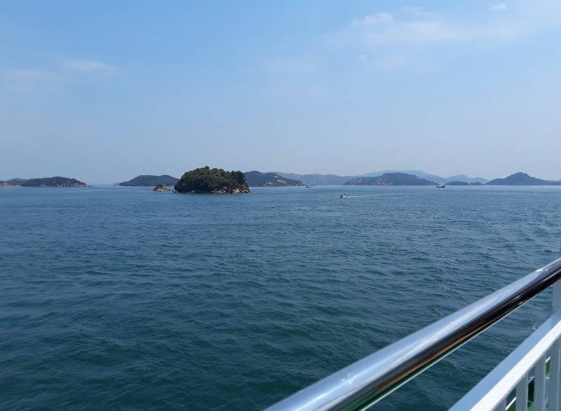 Ferry from Miyanoura on Naoshima to Uno.