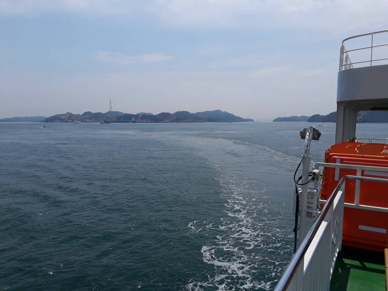 Ferry from Miyanoura on Naoshima to Uno.