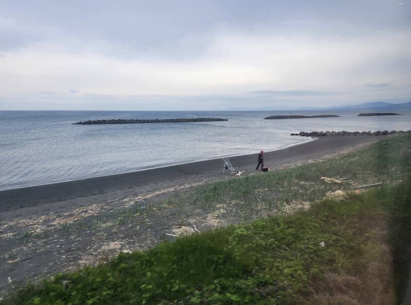 Port at Muroran, at east edge of Uchiura Bay opening into the Pacific.