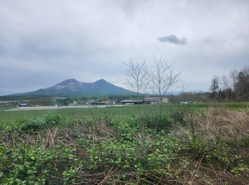 Inland from Mori past the volcano Hokkaidō-Komaga-Take, a 1,131 stratovolcano.