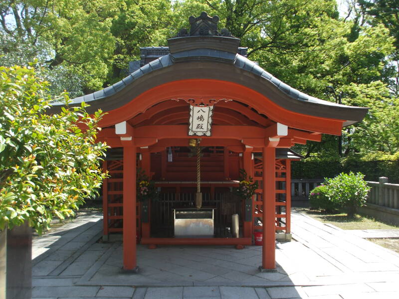 Shintō shrine at Tō-ji in Kyōto.