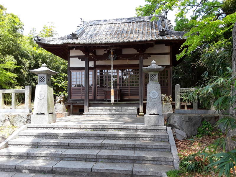 Shintō shrine at Yashima.
