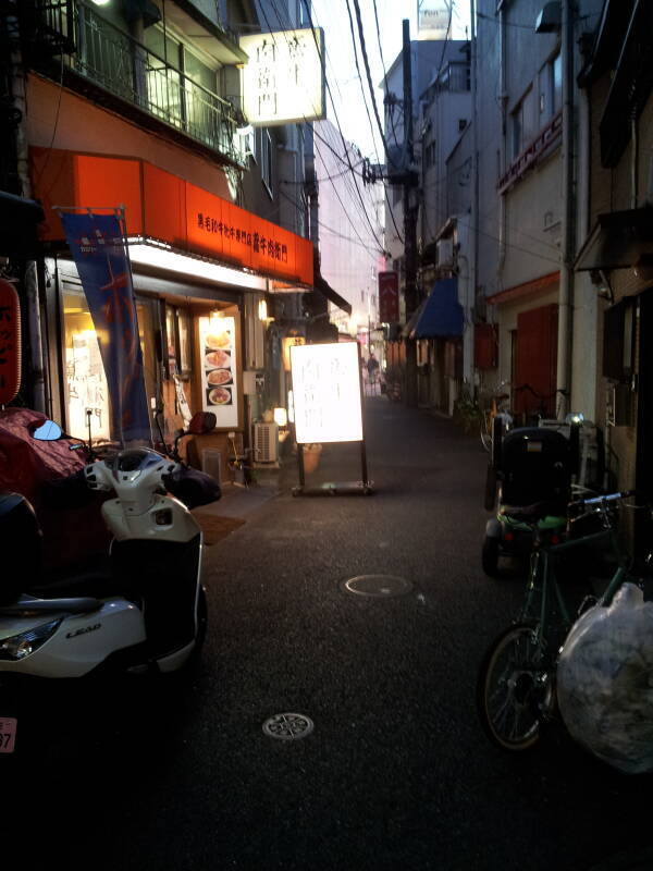 Izakaya serving Yakitori on Hoppy Street near Sensō-ji Buddhist temple in Asakusa, Tōkyō.