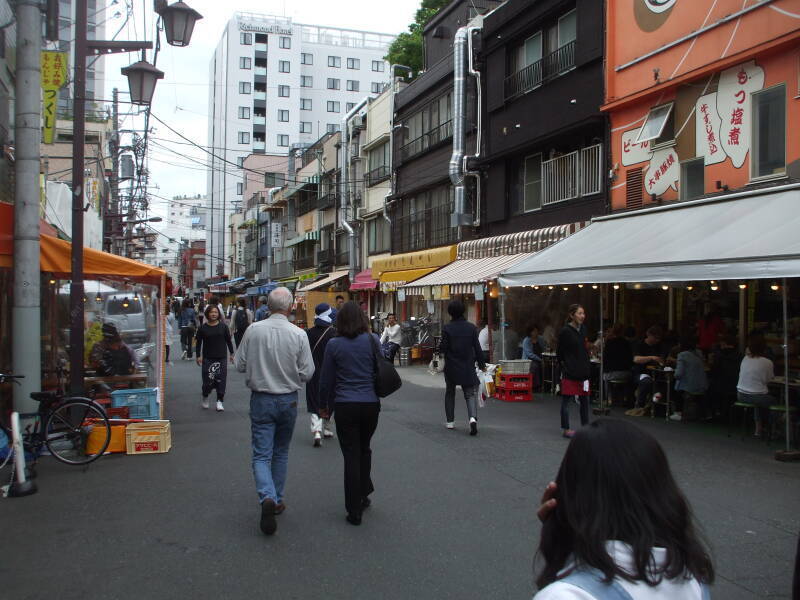 Izakaya serving Yakitori on Hoppy Street near Sensō-ji Buddhist temple in Asakusa, Tōkyō.