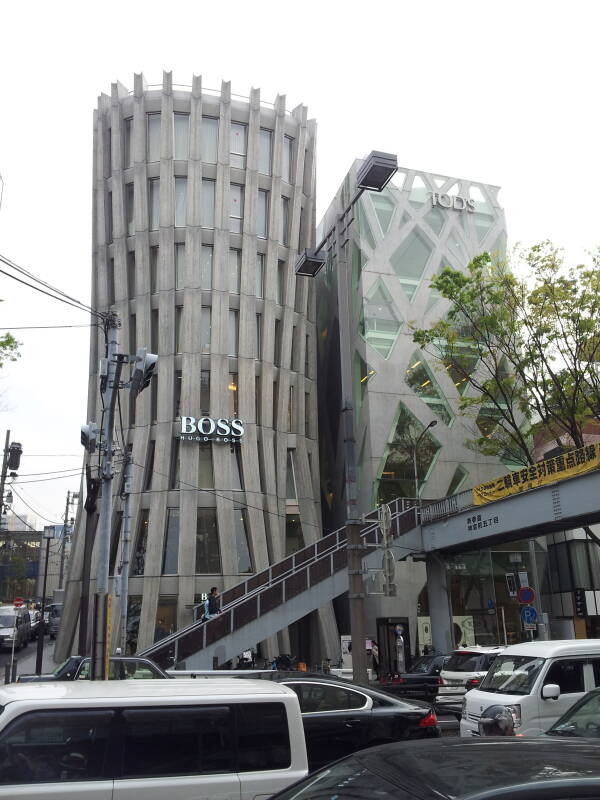 Walking east on the north side of Omotesandō in Harajuku.