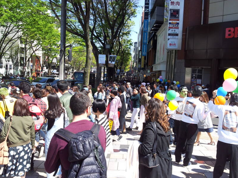 Walking west on the south side of Omotesandō in Harajuku.