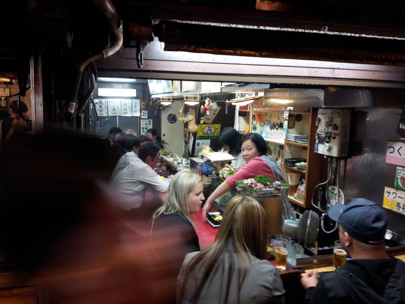 In an izakaya in Omoide Yokochō in Shinjuku, in Tōkyō