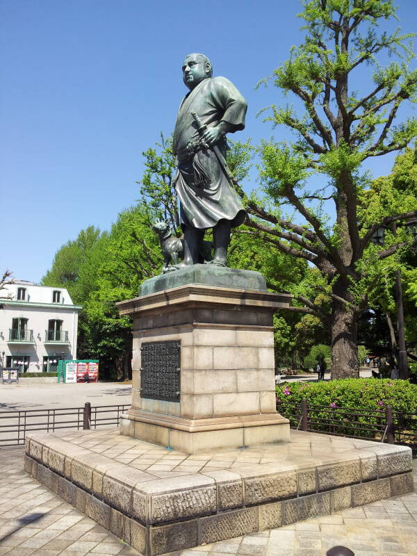 Saigō Takamori, the last Samurai, and his dog are depicted by a statue in Ueno Park.