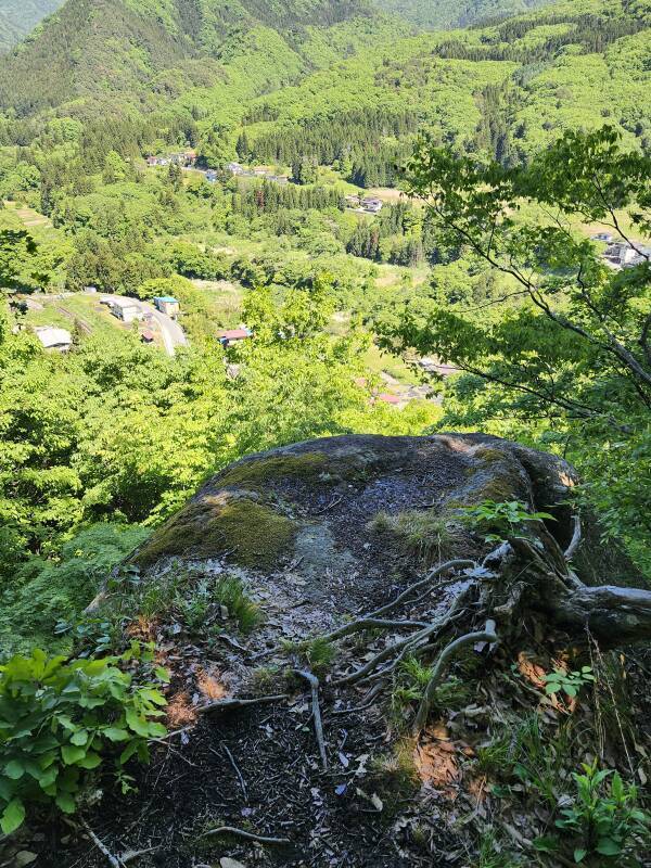 View to the east from Shiro-iwa Nana-iwa.