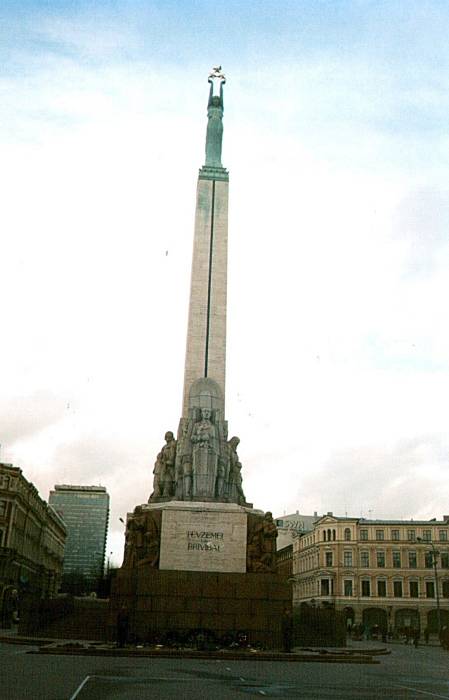 Monument to classic Latvian life in Riga.