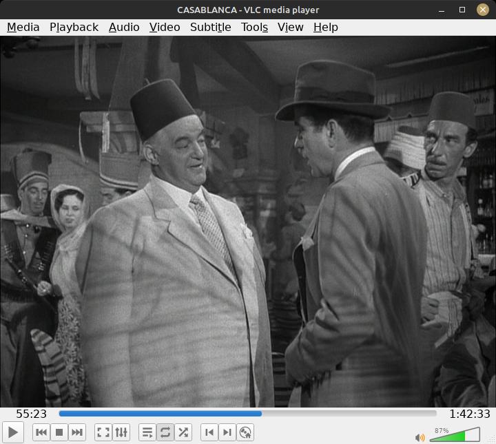 Sydney Greenstreet wearing a fez in his role as Signor Ferrari in 'Casablanca'.