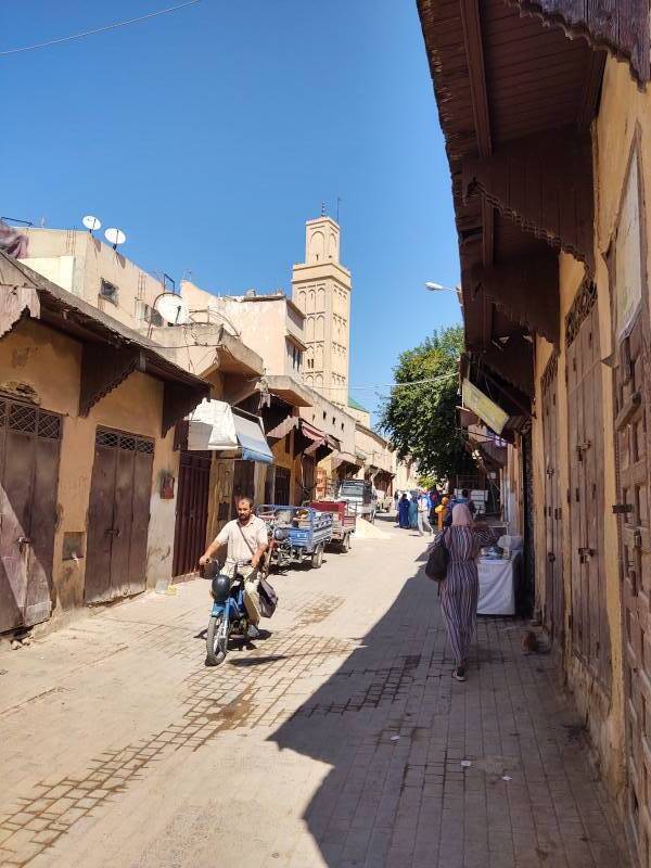 Bab al-Bard'iyim mosque within the medina in Meknès.