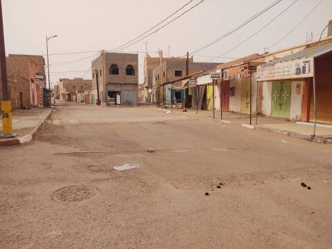Main street at the center of M'Hamid el Ghizlane.